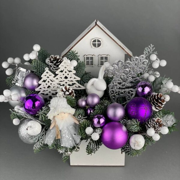 Композиция «Purple Christmas» купить с доставкой в Мытищах